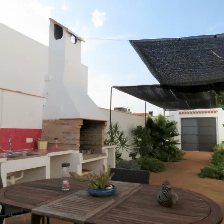 Holiday home La Casa De La Lluna El Poblenou del Delta