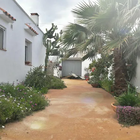 La Casa De La Lluna Дом отдыха
